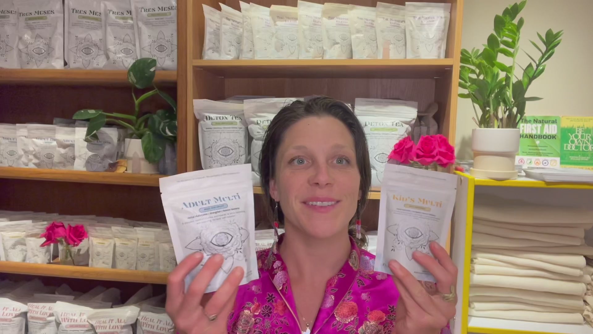 Load video: Adult Herbal Multivitamin and Kid&#39;s Herbal Multivitamin